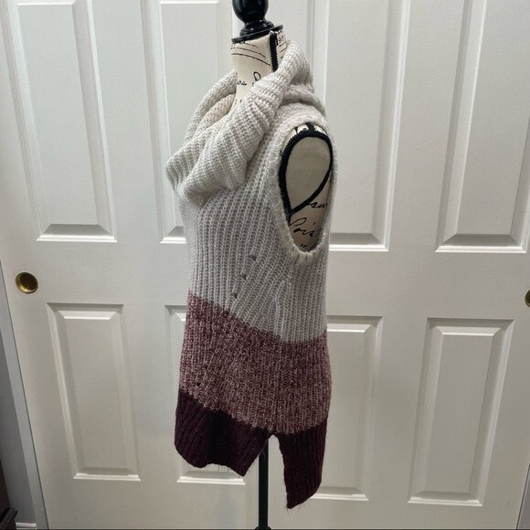 Knox Rose Ombre Sleeveless Turtleneck Sweater Size M - Picture 3 of 12